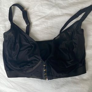 US 32I bra front closure Mesh